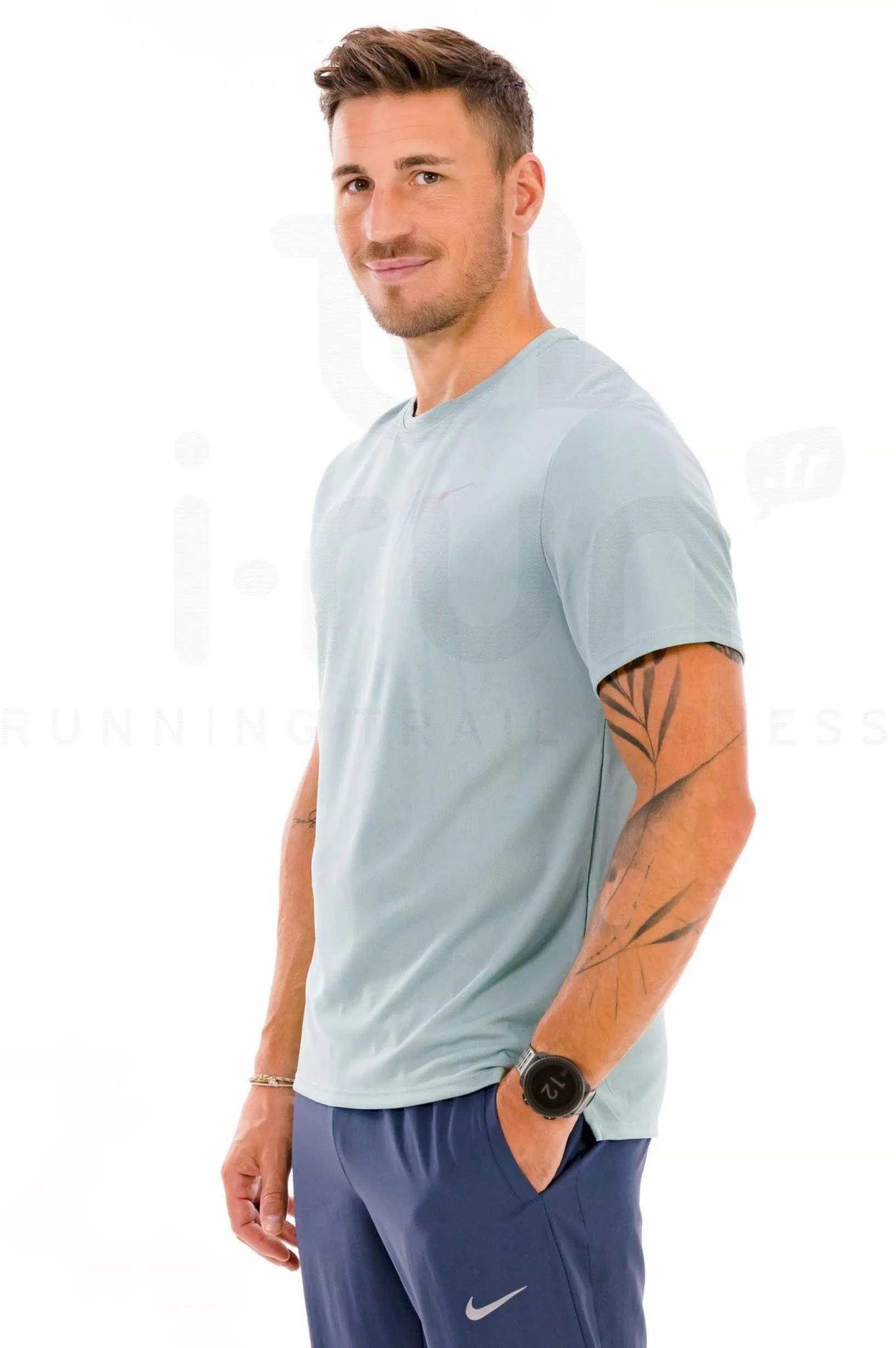 Homme Nike Manches Courtes^Dri-Fit UV Miler