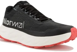 Femme NNormal Trail^Kjerag 02 femme