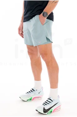 Homme Nike Shorts / Cuissards^Stride 2 en 1