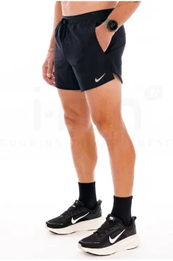 Homme Nike Shorts / Cuissards^Stride Perforated