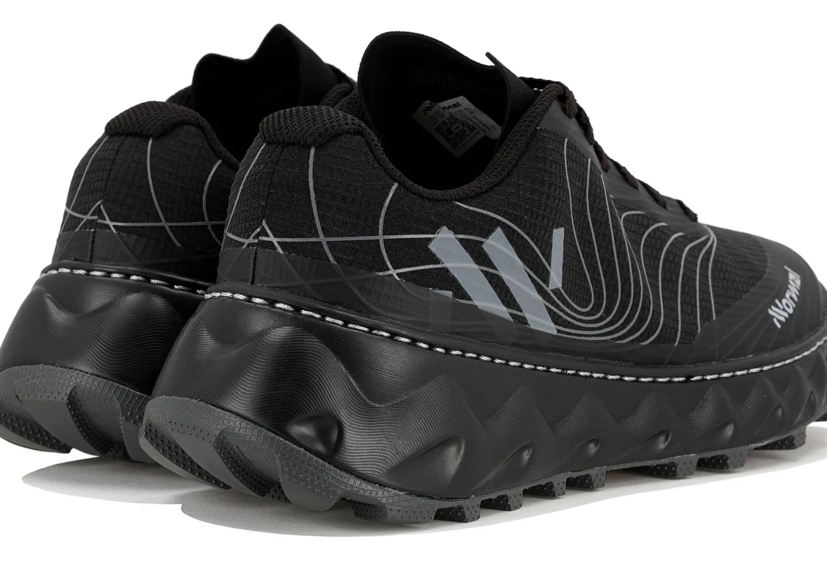 Homme NNormal Trail^Tomir 02