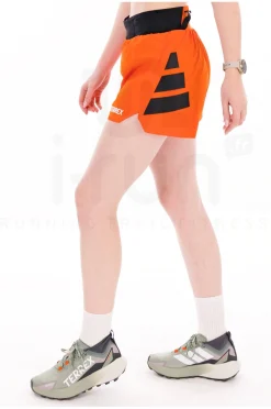 Femme adidas Shorts / Cuissards / Jupes^Xperior femme